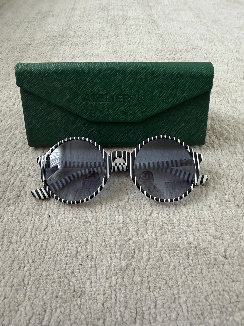 Black & White Striped Round Sunglasses